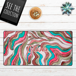 Retro Groovy Hot Pink Burgundy Wavy Script Name Schreibtischunterlage