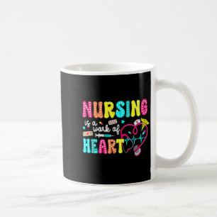 Retro Groovy Krankenpflege Ist Eine Herzensangeleg Kaffeetasse