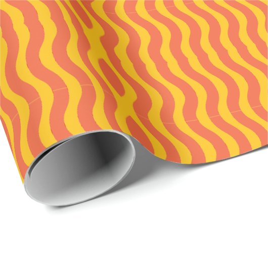Retro Groovy Orange Yellow Wavy Strip Geschenkpapier (Rolleneckpunkt)