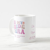 Retro Groovy Schrift Braut Name In Meiner Braut Är Kaffeetasse (Vorderseite Links)
