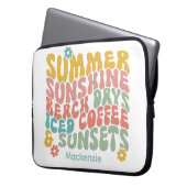 Retro Groovy Summer Pink Monogram Name Laptopschutzhülle (Vorderseite Links)