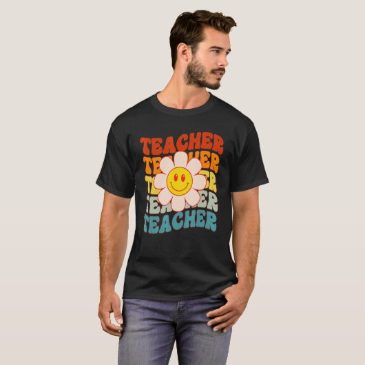 Retro Groovy Teacher Happy Face Cute Daisy Flower T-Shirt (Vorne ganz)