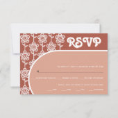 Retro Groovy Terracotta 70er Hochzeit RSVP Karte (Vorderseite)