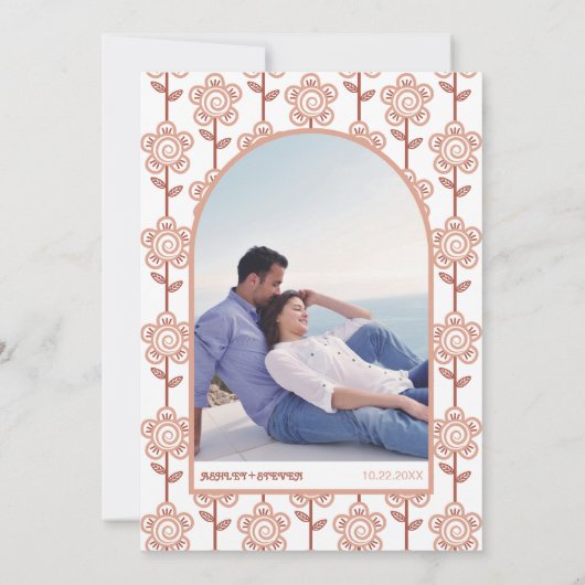 Retro Groovy Terracotta 70er inspiriert Hochzeit Einladung (Rückseite)