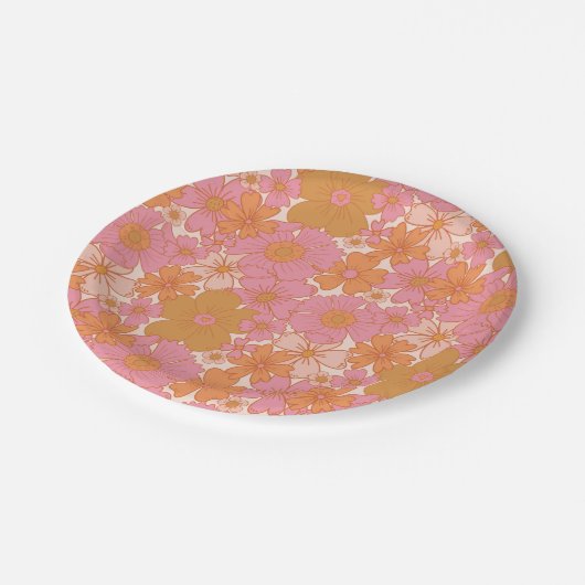 Retro Groovy Vibrant Boho Baby in Bloom Pappteller (Schrägansicht)