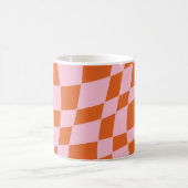 Retro Groovy Wavy Psychedelic Checkerboard Karo Y Kaffeetasse (Mittel)