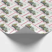 Retro-grüner LKW in Schneeflocken Geschenkpapier (Ecke)