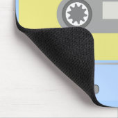 Retro-grünes und blaues Kassettenband Mousepad (Ecke)