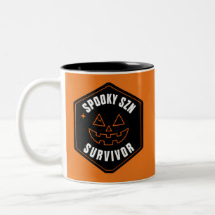 Retro Gruseliger Szn Überlebender Halloween-Abzeic Zweifarbige Tasse