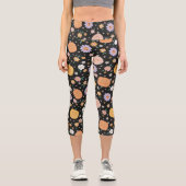 Retro Halloween Pumpkins und Blume Muster Capri Leggings (Vorderseite)