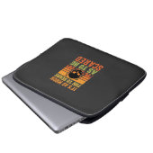 Retro-Halloween-Schreck-Schädel-Design_1 Laptopschutzhülle (Vorne Knopf)