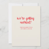 Retro Hand Drawn Red Quirky Cake Modern Wedding Einladung (Rückseite)