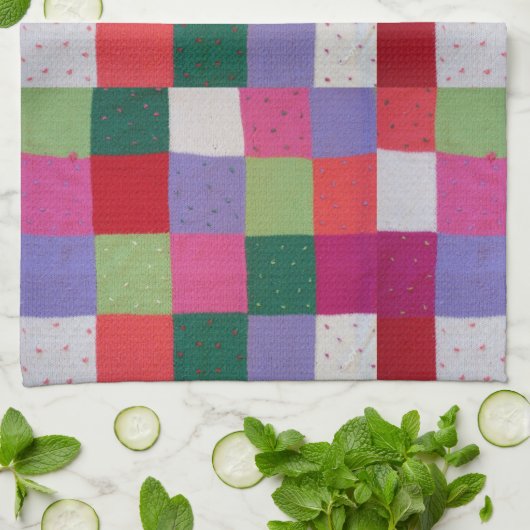 Retro handgestrickte bunte Patchwork-Quadrate  Geschirrtuch (Gefaltet)