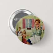 Retro Hausfrau in der Küche Button (Vorne & Hinten)