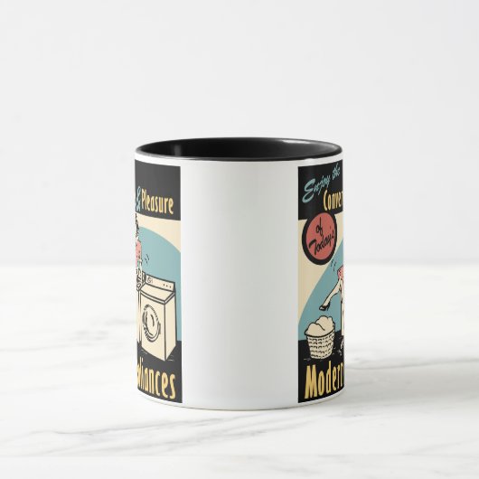 Retro Hausfrau-Waschmaschinen-Trockner Tasse (Zentrum)