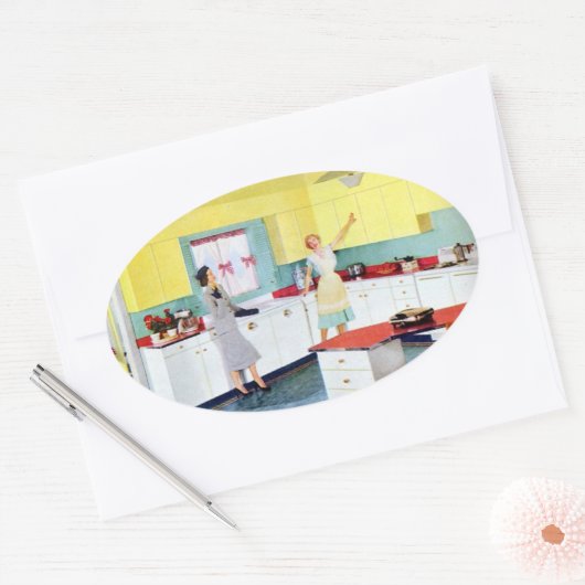 Retro Hausfrauen in Küche Ovaler Aufkleber (Umschlag)