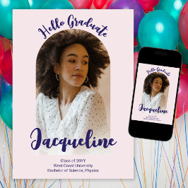 Retro Hello Graduate 2025 Lila Script Arch Foto Ankündigung