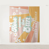 Retro Hier kommt die Sonne Daisy Sonnenschein Gebu Wandteppich (Vorderseite)