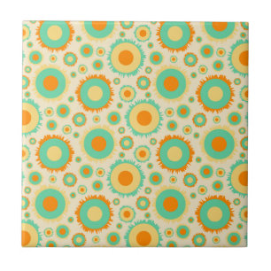 Retro-Hippie-Punkte in Orange, Grün und Beige Fliese