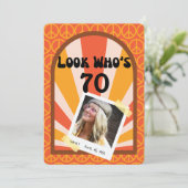 Retro Hippie Sunrise Custom Geburtstag Einladung (Stehend Vorderseite)