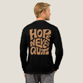 Retro Hope Never Quits Typography T-Shirt Design | Tri-Blend Shirt (Voller Rücken)