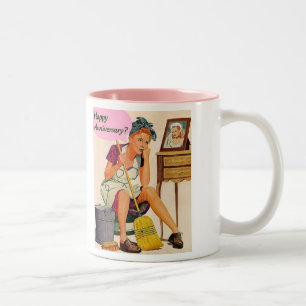 Retro Housefrau Jahrestag Zweifarbige Tasse