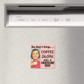 RETRO HOUSEWIFE FUNNY SUSHI MAGNET (In Situ (Geschirrspüler))