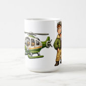 Retro-Hubschrauber-Pilot-Junge mit Vintage-Chopper Kaffeetasse (Mittel)