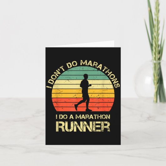 Retro I Don't Do Marathons I Do A Marathon Runner Karte (Vorderseite)