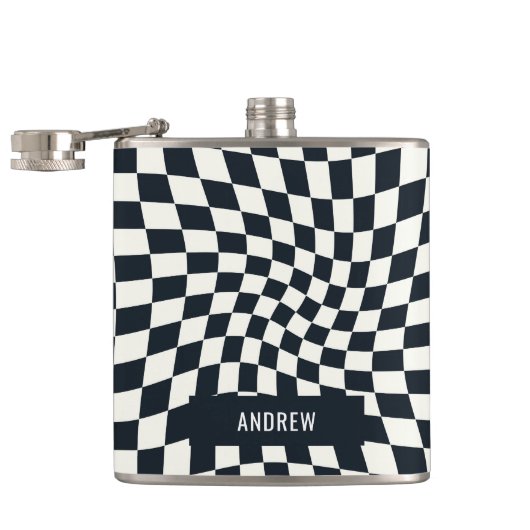 Retro Indigo White Checkered Personalisiert Flachmann (Geöffnet)