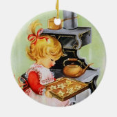 Retro-Jahrgang Weihnachtsbäckermädchen Keramik Ornament (Hinten)