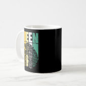 Retro Juneteenth-Königin Melanin Muttertag Frauen Kaffeetasse (Vorderseite Links)