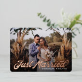 Retro Just Married Announction Real Foil Schlagzei Folieneinladung (Stehend vorne)