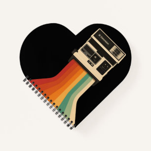 Retro-Kamera mit Regenbogen-Druck Notizblock