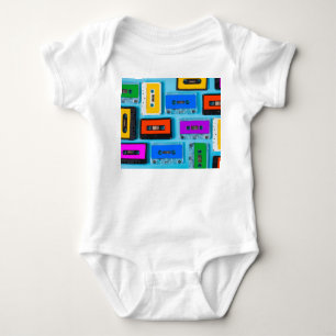 Retro-Kassette: Blaue Hintergrund-Kollektion Baby Strampler