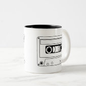 Retro-Kassette Zweifarbige Tasse (VorderseiteRechts)