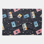 Retro-Kassetten im kosmischen Raum Geschirrtuch (Horizontal)