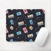 Retro-Kassetten im kosmischen Raum Mousepad (Mit Mouse)