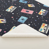 Retro-Kassetten im kosmischen Raum Sherpadecke (3/4)