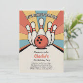 Retro Kids Bowling Birthday Party Einladung (Stehend Vorderseite)