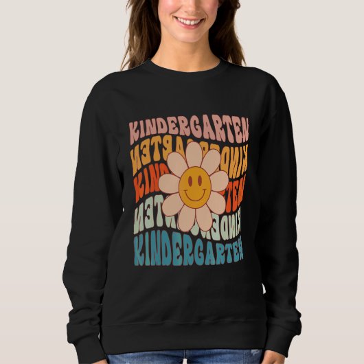 Retro-Kindergärtnerin Daisy Bunte Kinder Kin Sweatshirt (Vorderseite)