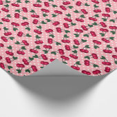 Retro-Kirschen auf Pfirsichrosa Polka Dot Hintergr Geschenkpapier (Ecke)