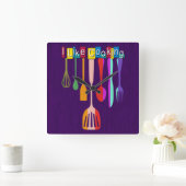 Retro Kitchen Lila Hintergrund Quadratische Wanduhr (Zuhause)