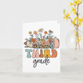 Retro-Lehrer der dritten Klasse Leopard CK an der Karte (Gelbe Blume)