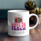 Retro "Liebe to Teach" Crayon Design Teachname Kaffeetasse