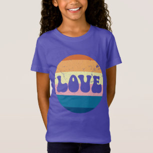 Retro-Liebe-Typografie auf Vintage-Sonnenuntergang T-Shirt