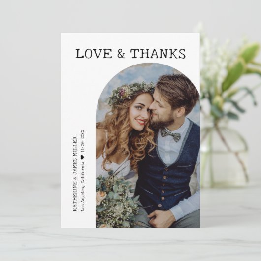 Retro Liebe und Dank White Arch 2 Foto Hochzeit Dankeskarte (Stehend Vorderseite)
