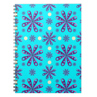Retro-Lila-Blumen auf blauem Hintergrund Notizblock