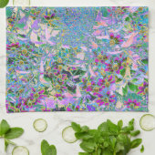 Retro-Lila, grüne und blaue Wildblumen auf Rosa Geschirrtuch (Gefaltet)