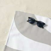 Retro Liquid Swirl Abstraktes Muster Grau Weiß Strandtuch (Beispiel)